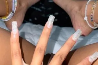 let me be your escape💋 - Image 1