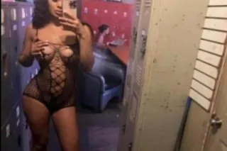 HERE FOR A GOOD TIME NOT A LONG TIME😈💦🎬 - Image 1